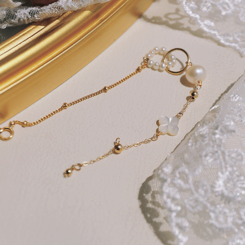 Fashionable Natural Pearl Bracelet For Women