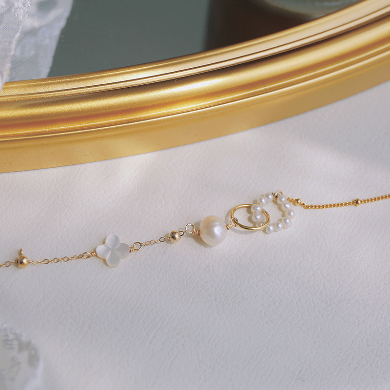 Fashionable Natural Pearl Bracelet For Women