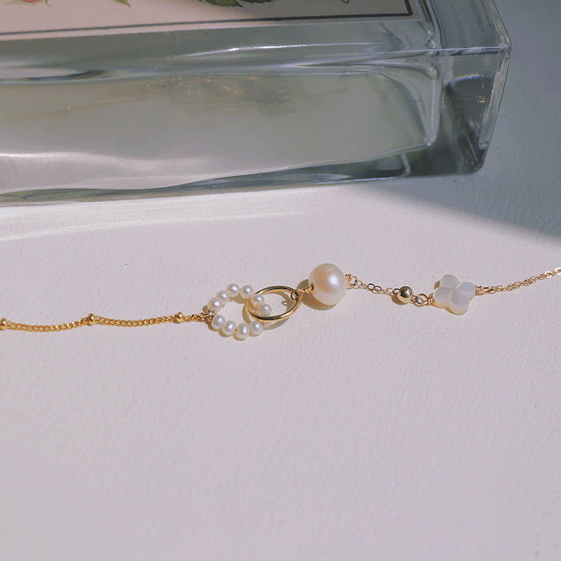 Fashionable Natural Pearl Bracelet For Women